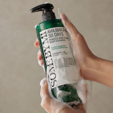 AHA BHA PHA 30DAYS MIRACLE ACNE CLEAR BODY CLEANSER 400G